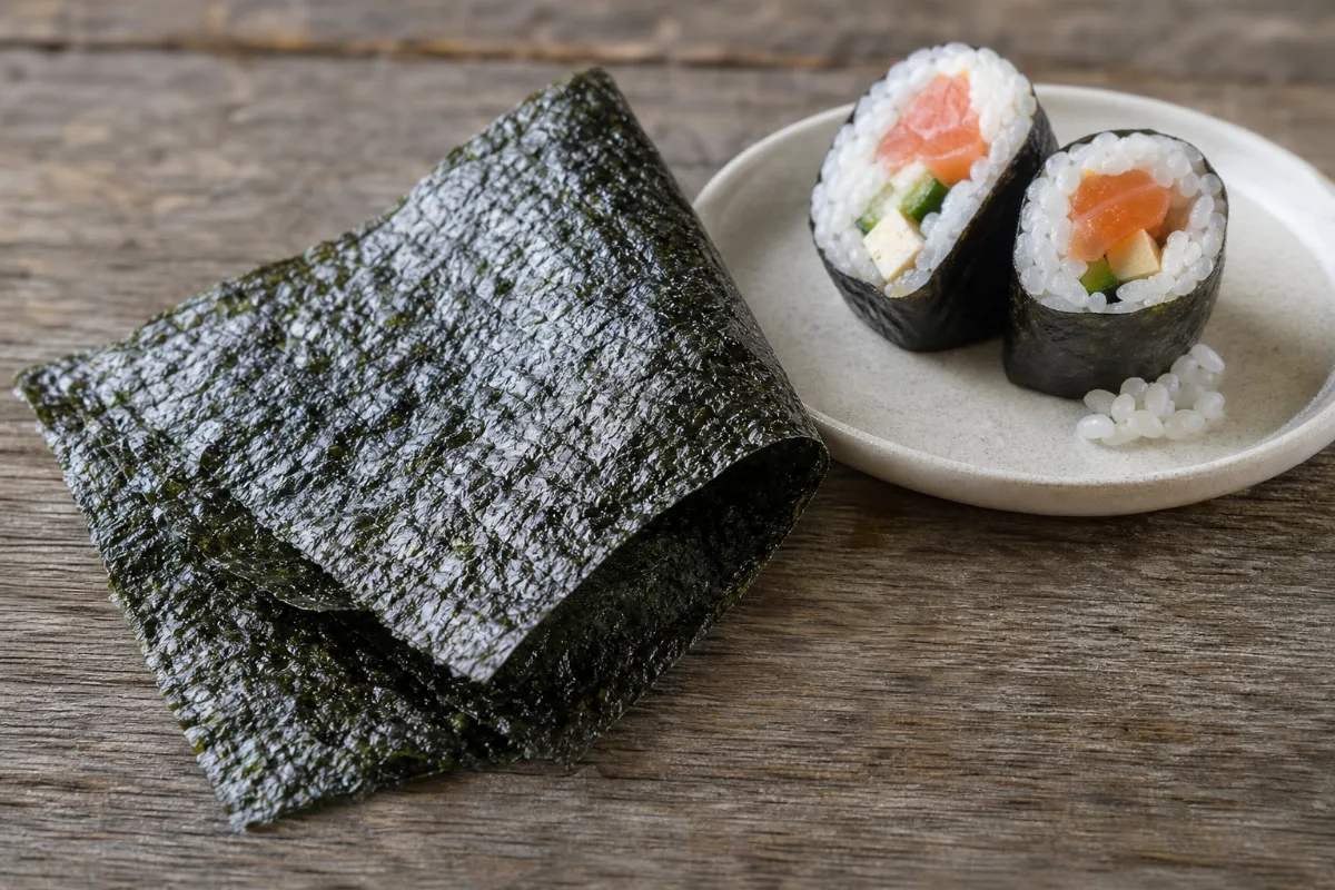 Close-up of nori (laver)